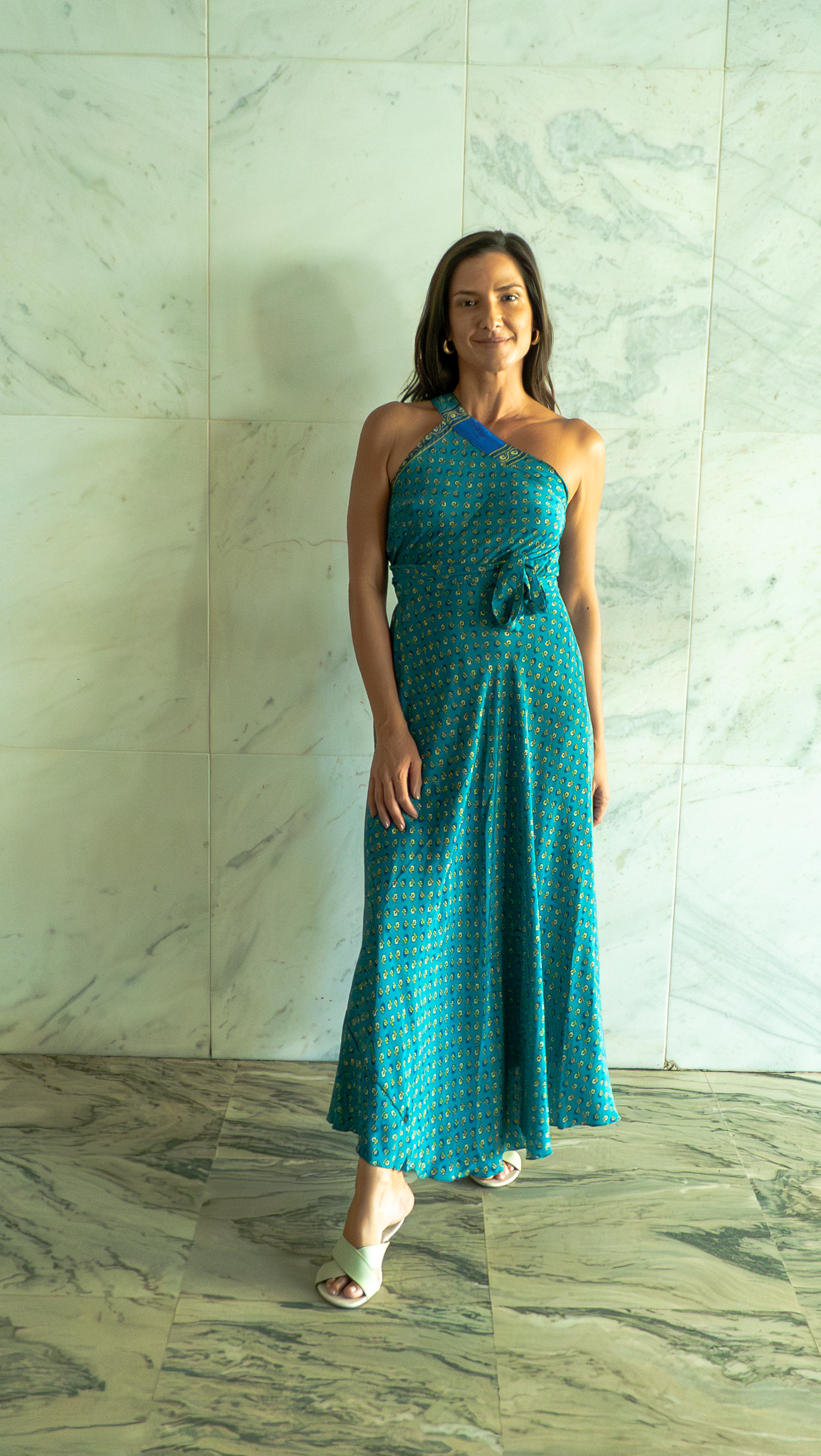 Saia Mother/ Vestido Cores do Brasil Azul Índigo com Detalhes Dourados ✨
