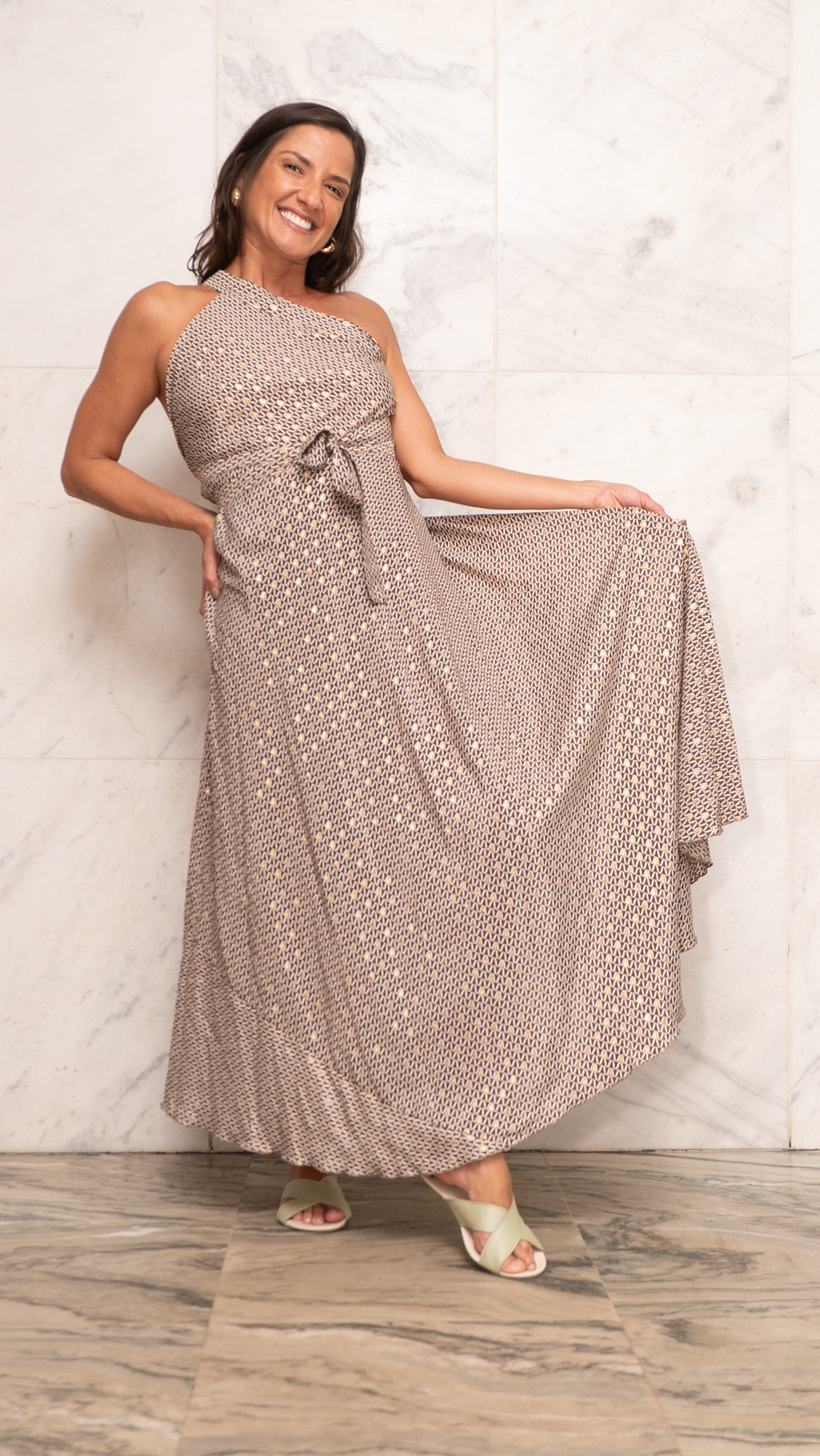 Saia Raiz Marrom - ✨ Saia / Vestido Versátil Geométrico Dourado ✨